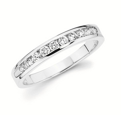Ladies Diamond Ring