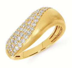 Ladies Diamond Ring