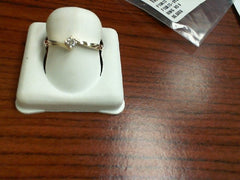 Ladies Diamond Ring