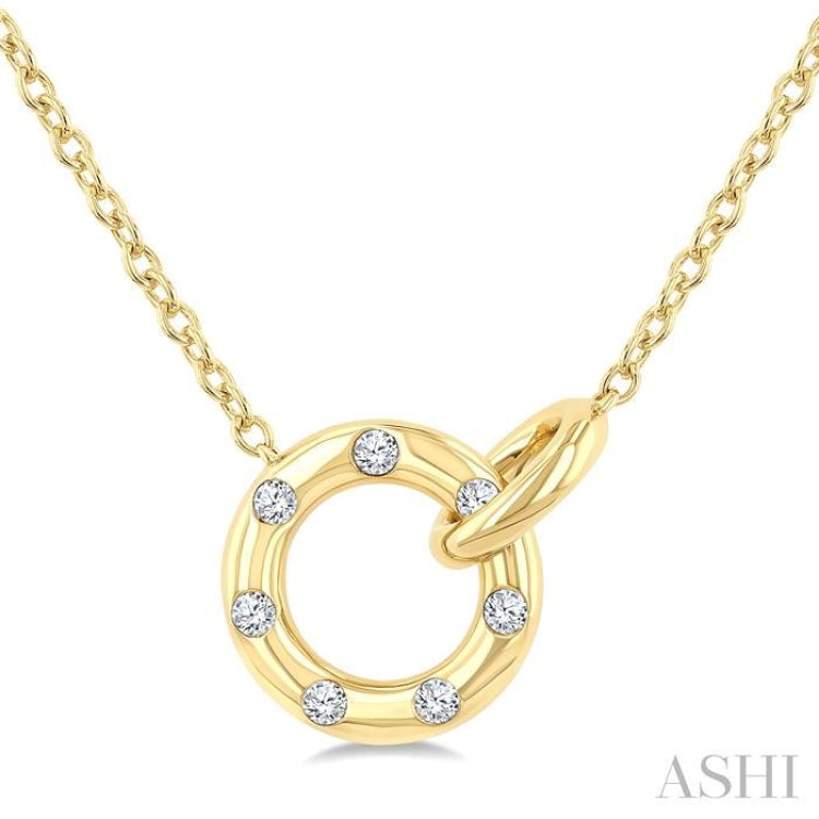 1/6 Ctw Round Cut Diamond Interlocked Circle Fashion Petite Pendant With Chain in 10K Yellow Gold