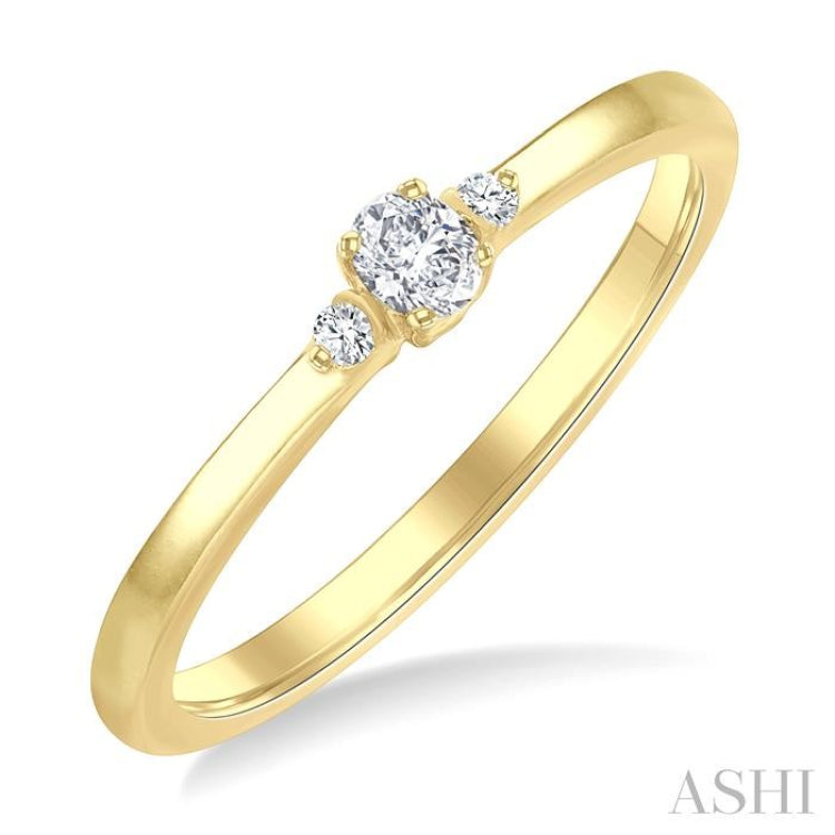 1/10 Ctw Three Stone Oval and Round Cut Diamond Petite Fashion Ring in 10K Yellow Gold