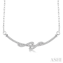1/4 Ctw Round Cut Diamond Swirl Necklace in 10K White Gold with Chain