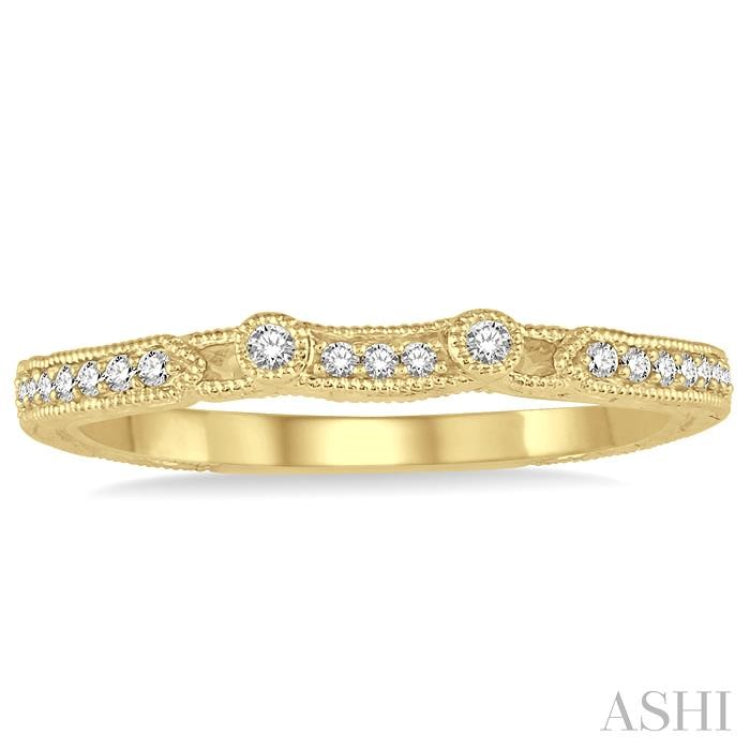 1/10 Ctw Round Cut Diamond Wedding Band in 14K Yellow Gold