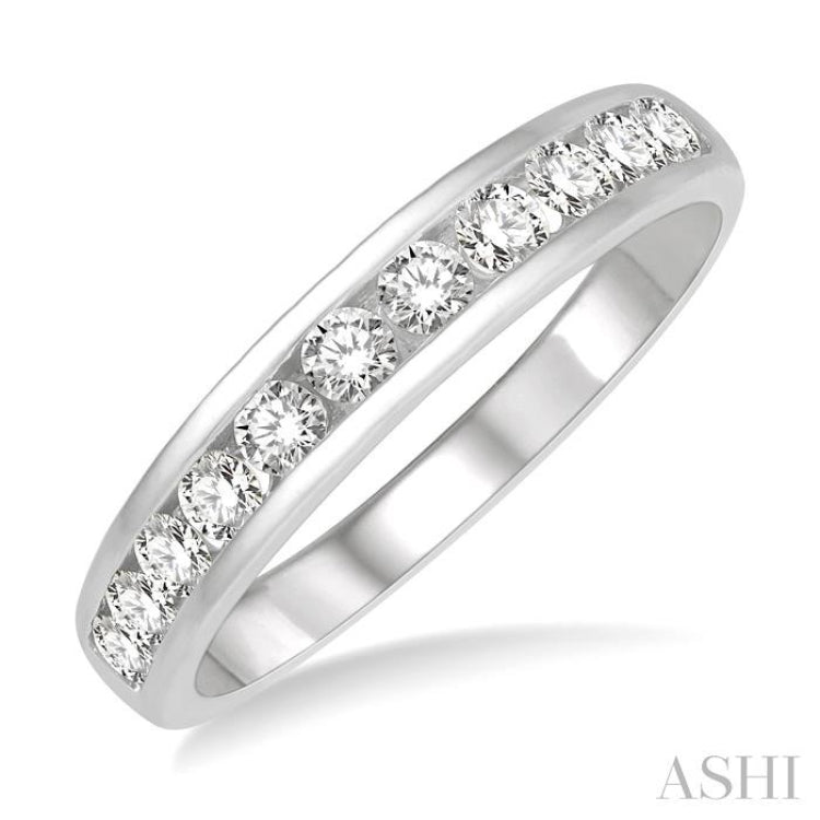 1/2 Ctw Channel Set 11 Stone Round Cut Diamond Wedding Band in 14K White Gold
