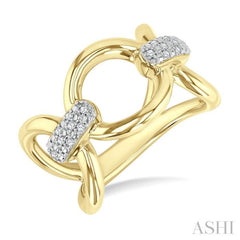 1/10 Ctw Bold Oval & Pear Link Round Cut Diamond Fashion Ring in Yellow Gold Vermeil
