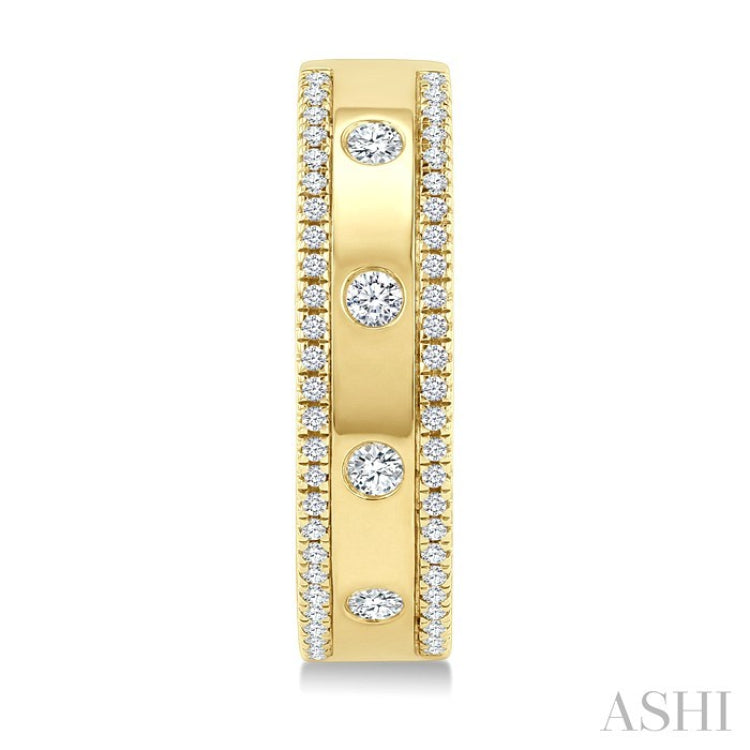 1/2 Ctw Flush Set Round Cut Diamond Fashion Huggie Earrings in 14K Yellow Gold