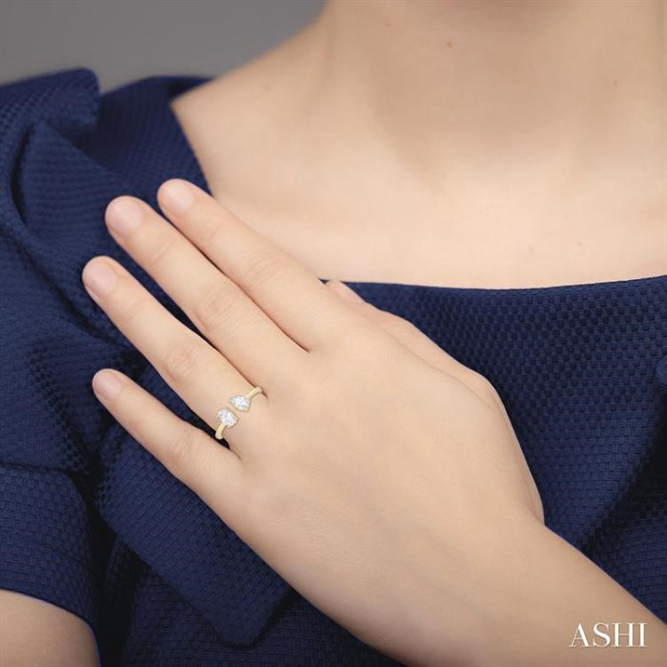 1 Ctw Toi Et Moi Oval and Pear Cut Diamond Open Fashion Ring in 14K Yellow Gold