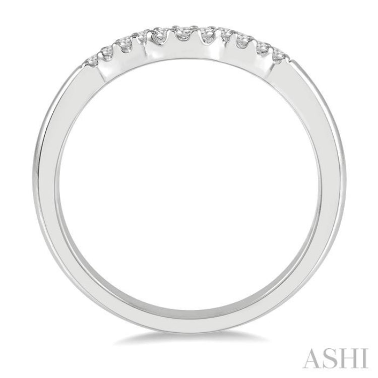 1/10 Ctw Waves Center Round Cut Diamond Wedding Band in 14K White Gold