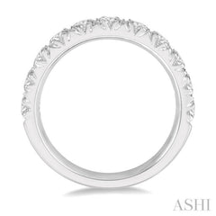 1 1/2 Ctw 11 Stone Round Cut Diamond Wedding Band in 14K White Gold