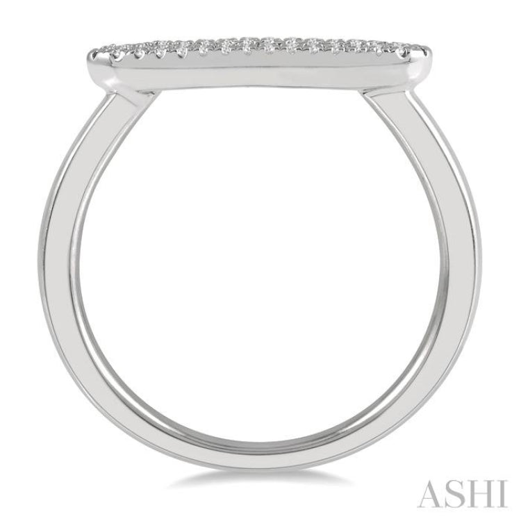 1/5 Ctw Pod Center Baguette and Round Cut Diamond Stackable Petite Fashion Ring in 10K White Gold