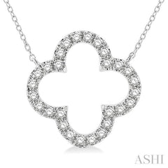 1/2 Ctw Clover Round Cut Diamond Pendant With Chain in 14K White Gold