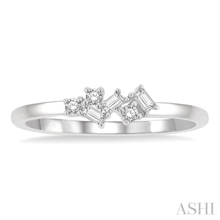 1/8 Ctw Scatter Baguette and Round Cut Diamond Petite Fashion Ring in 14K White Gold