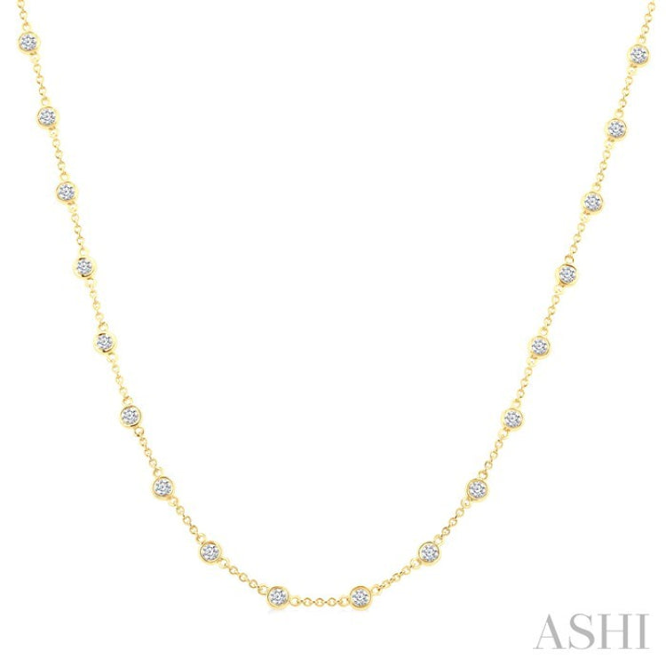 2 Ctw Bezel Set Round Cut Diamond Station Necklace in 14K Yellow Gold