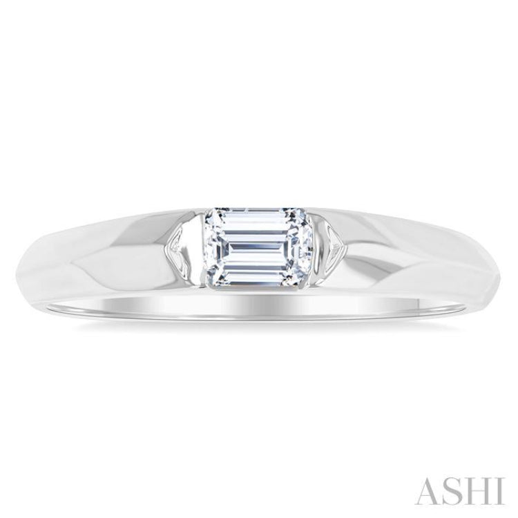 1/3 Ctw East-West Set Emerald Cut Diamond Solitaire Fashion Ring in 14K White Gold
