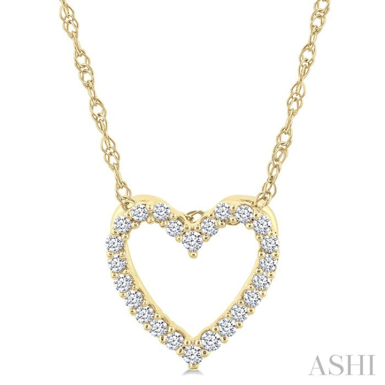 1/10 Ctw Heart Shape Round Cut Diamond Pendant With Chain in 10K Yellow Gold