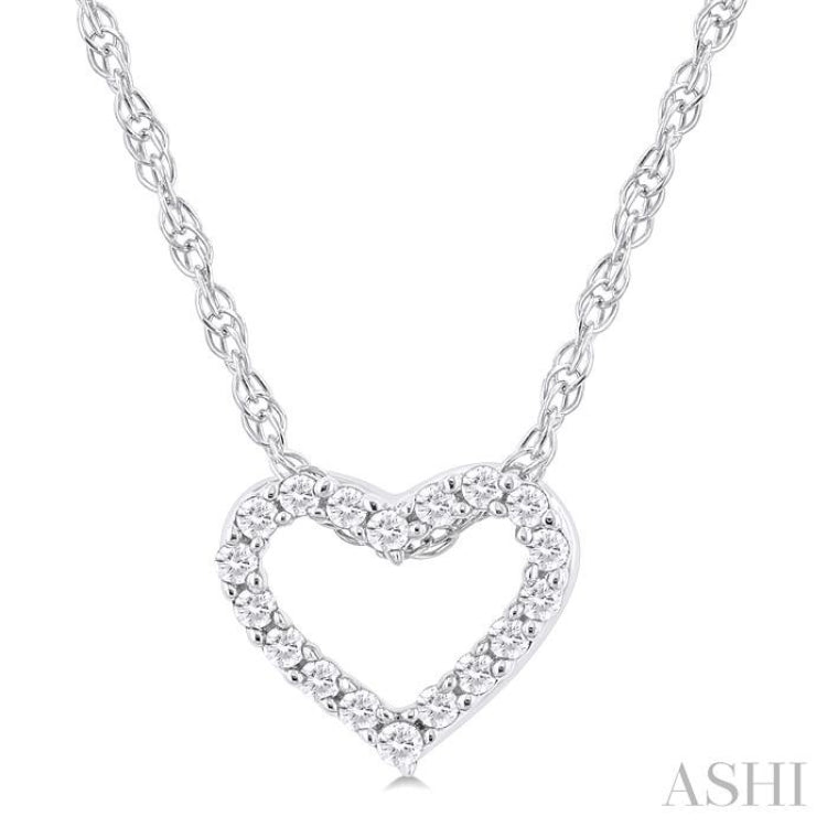 1/20 Ctw Heart Shape Round Cut Diamond Pendant With Chain in 10K White Gold